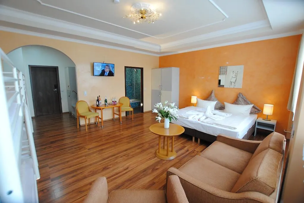 The Aga'S Hotel Berlin 3*,